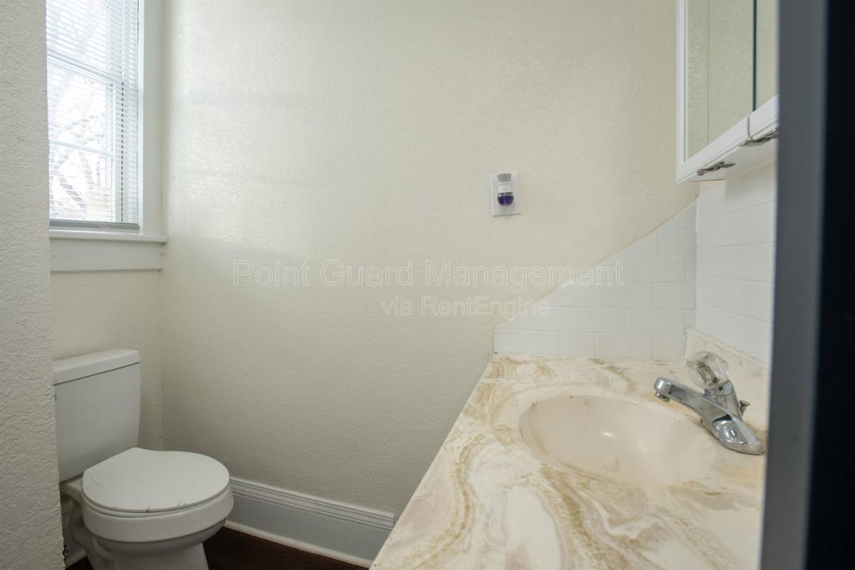 Apartment for rent at 169 S Belmont St #1, Wichita, KS 67218