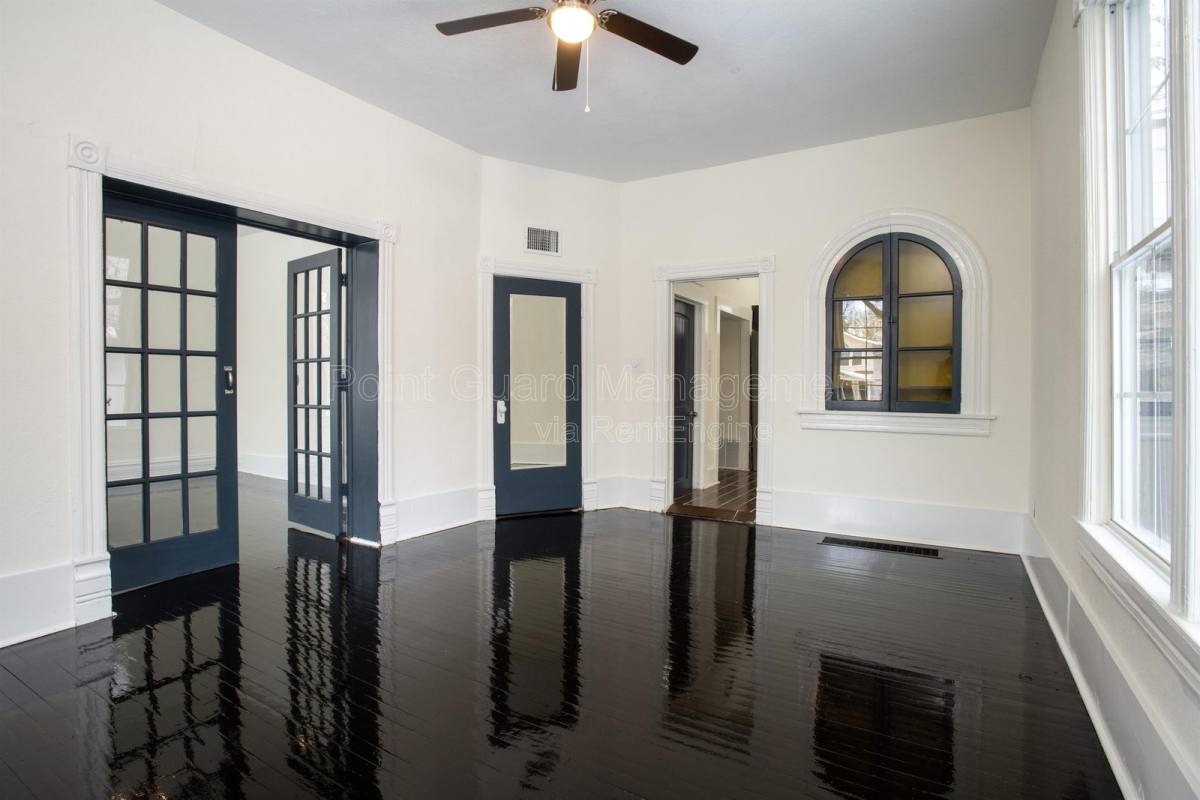 Apartment for rent at 169 S Belmont St #1, Wichita, KS 67218