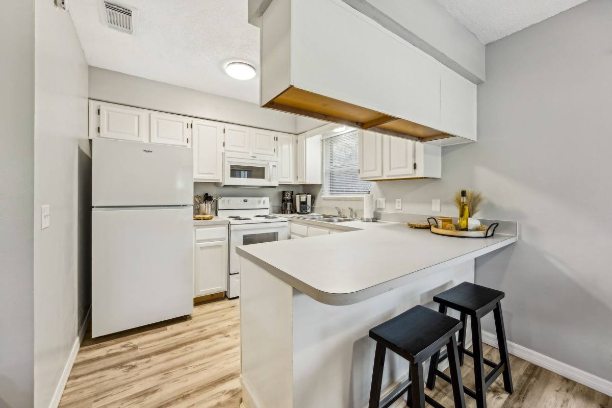 Apartment for rent at 2441 1st Ave, Fernandina Beach, FL 32034