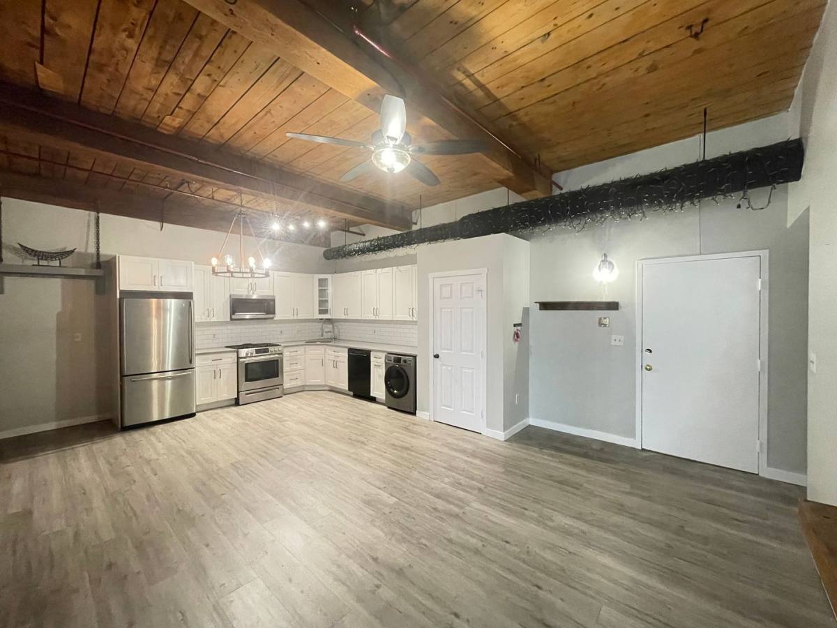 Apartment for rent at 471 Silver St #104, Manchester, NH 03103