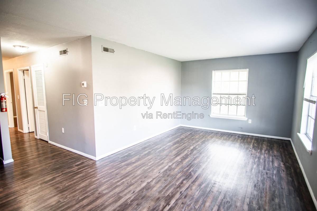 Apartment for rent at 7500 Falling Leaves Circle NW #2, Knoxville, TN 37909