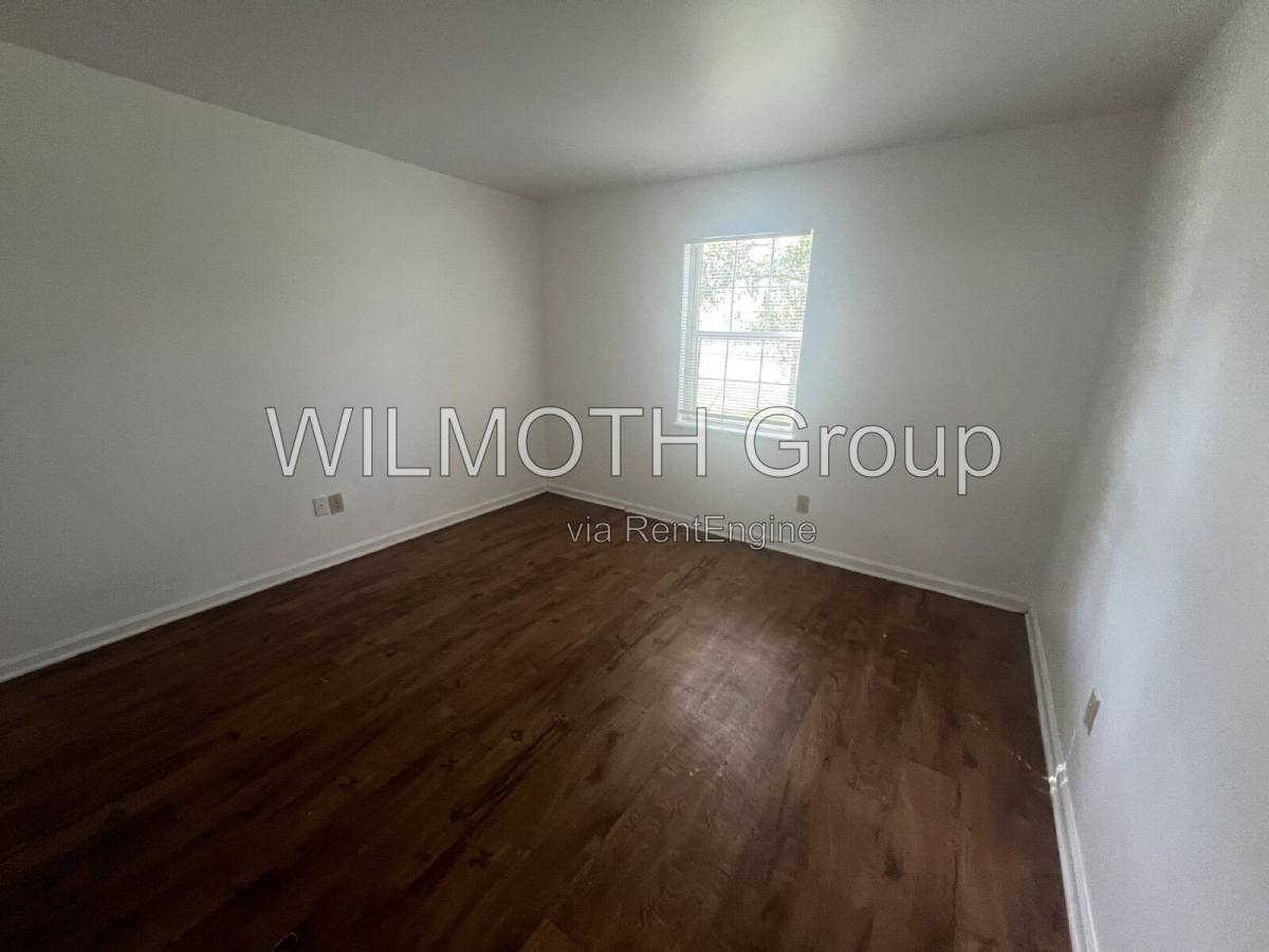 Apartment for rent at 1316 Millerwood Dr #1, Lebanon, IN 46052