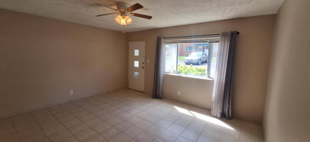 Townhouse for rent at 193 Dalepark Dr #6, Bedford, OH 44146