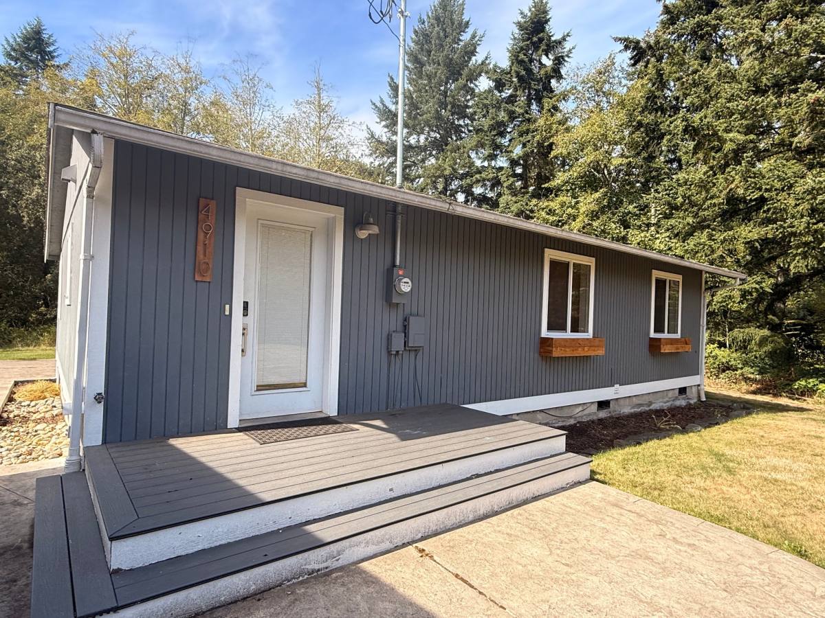 House for rent at 4910 Anderbar Rd SE, Port Orchard, WA 98367