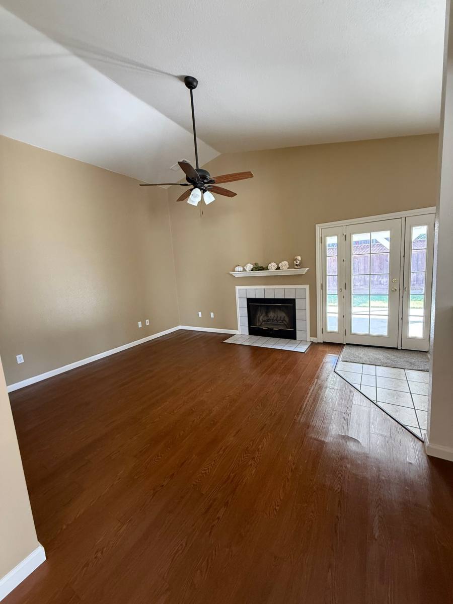 House for rent at 491 Shalako Dr, Oakdale, CA 95361