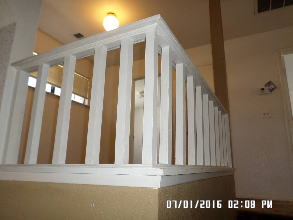 Apartment for rent at 2020 E Chelsea Court, Visalia, CA 93292