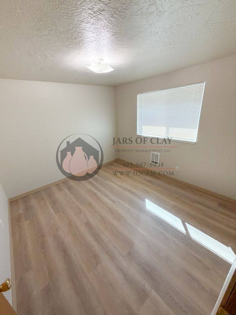 Apartment for rent at 1835 & 1837 Wilding Place, Stayton, OR 97383
