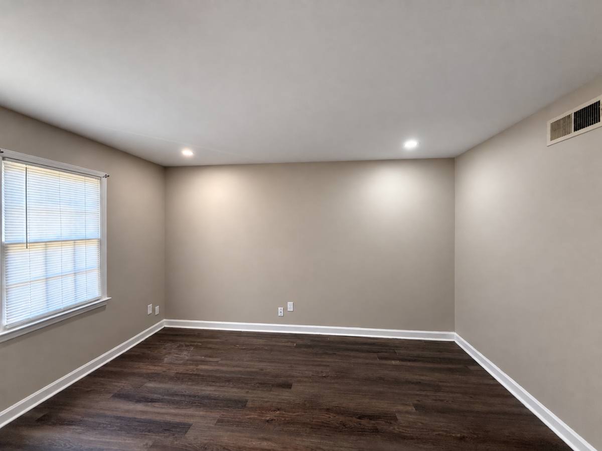 Apartment for rent at 305 S Melville St, Graham, NC 27253