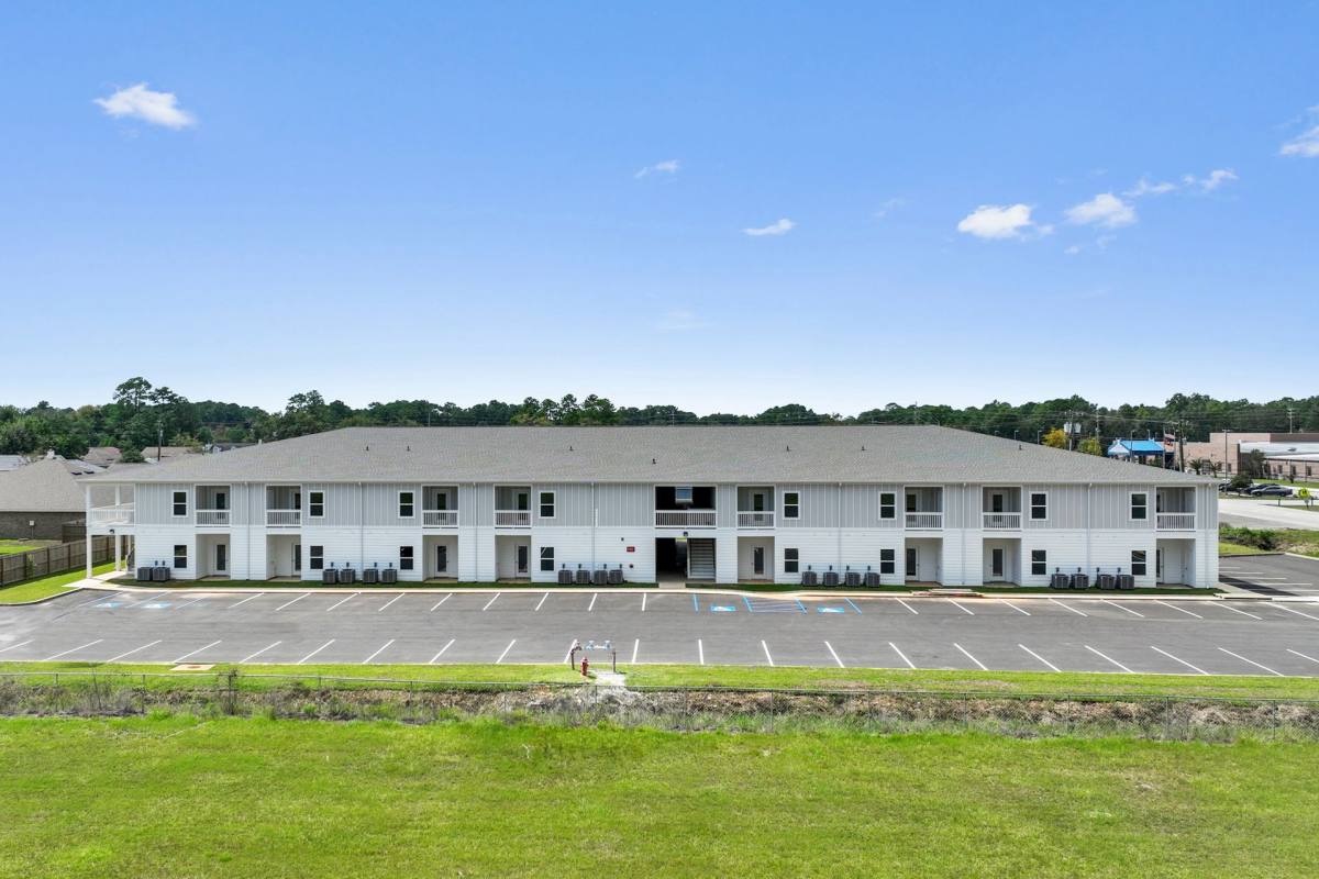 Apartment for rent at 8701 Old Spanish Trail, Ocean Springs, MS 39564