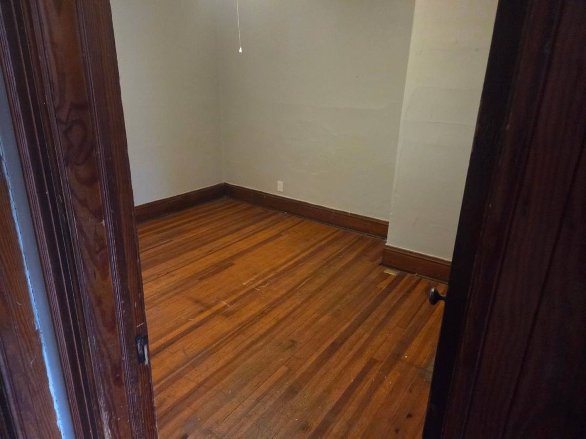 Apartment for rent at 429-433 Grant Ave, Syracuse, NY 13207