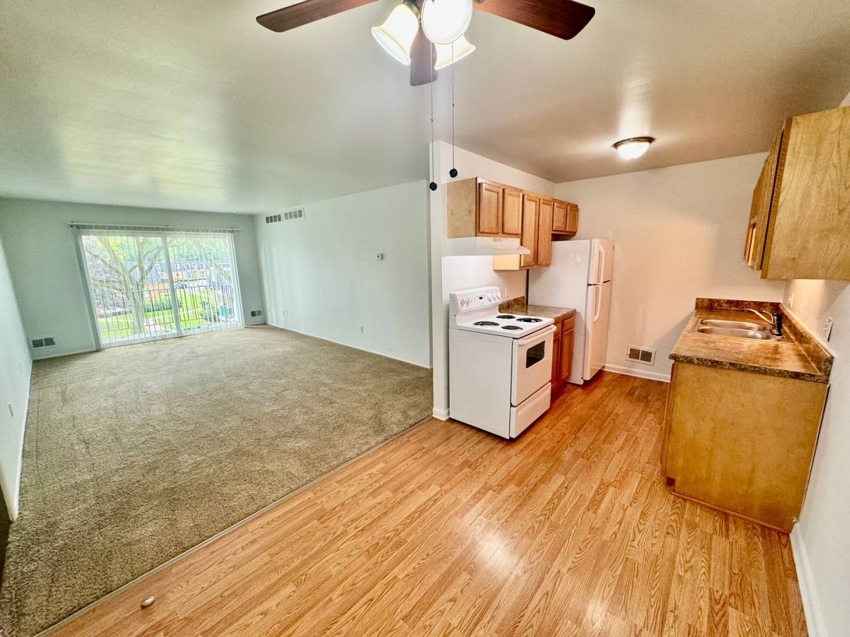 Apartment for rent at 2712 Golfside Rd, Ann Arbor, MI 48108