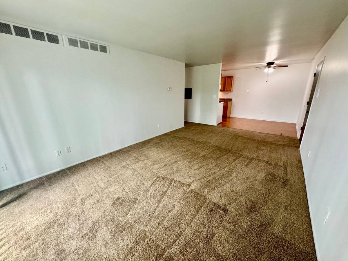 Apartment for rent at 2712 Golfside Rd, Ann Arbor, MI 48108