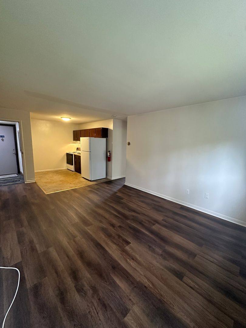Apartment for rent at 34 E Eagle Rd, Havertown, PA 19083