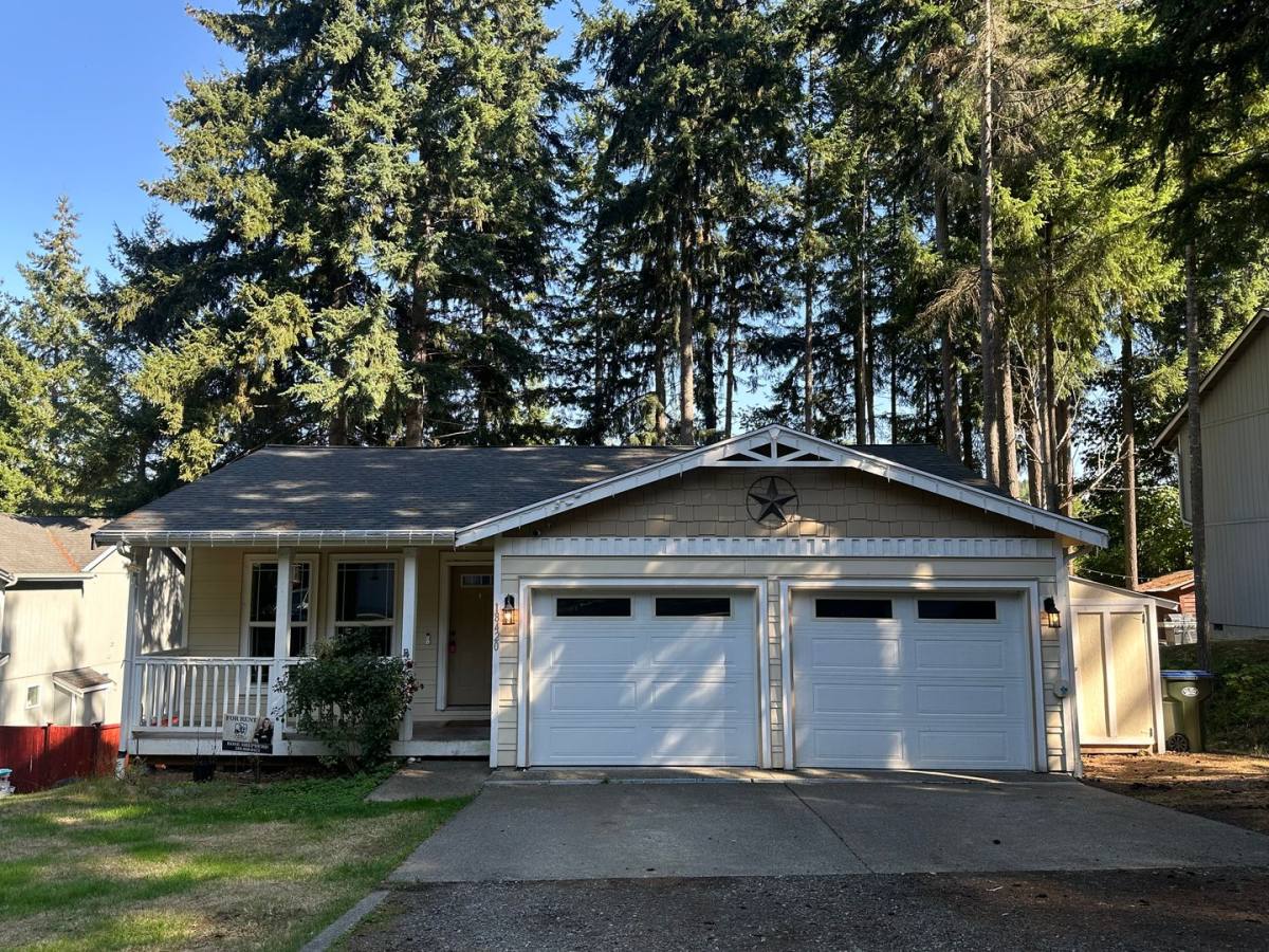 House for rent at 18420 Rampart Court SE, Yelm, WA 98597
