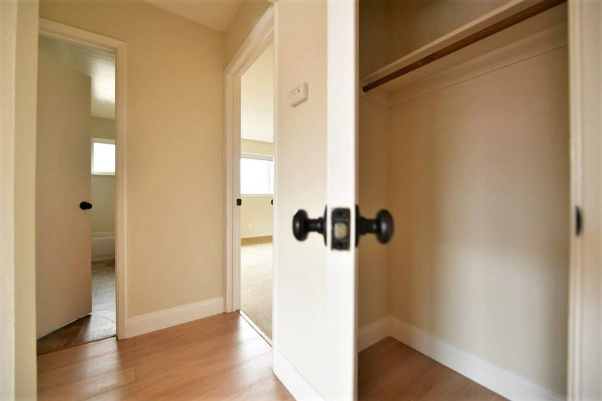 Apartment for rent at 201 W Prospect Ave, Danville, CA 94526