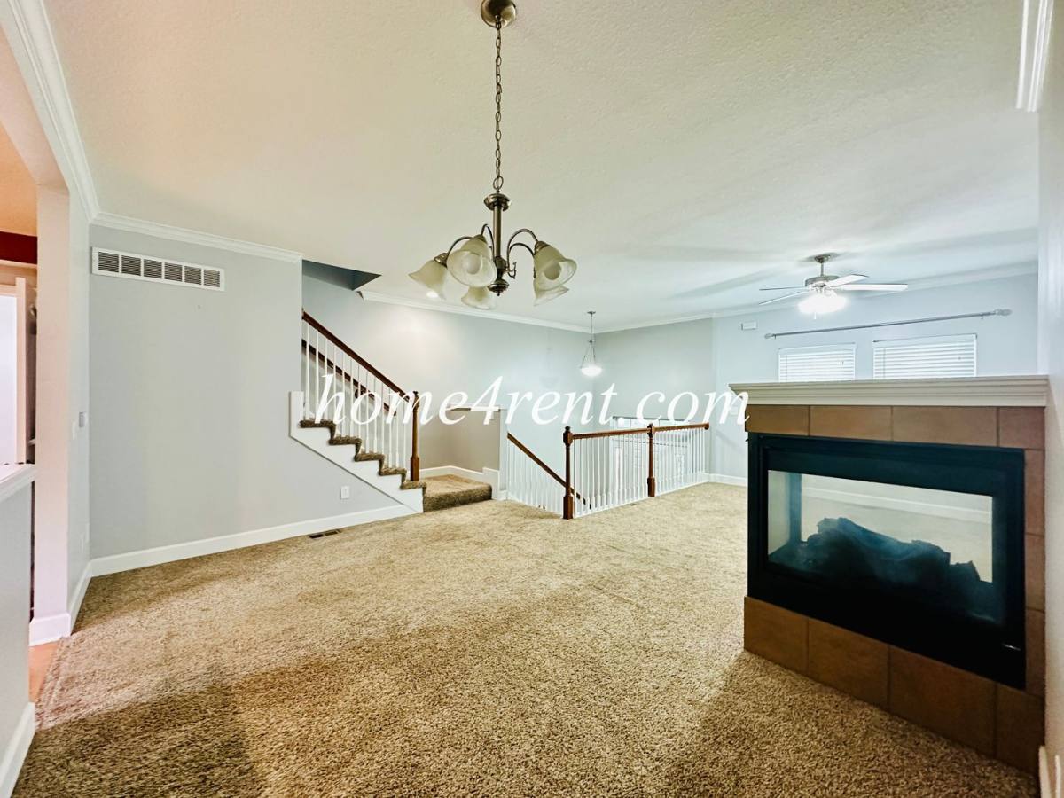 House for rent at 11135 S Woodsonia Dr, Olathe, KS 66061