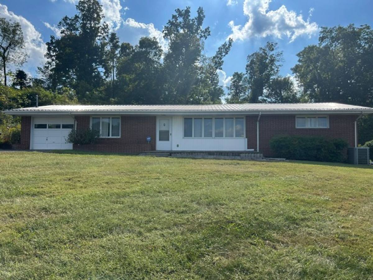 House for rent at 262 Rock Springs Dr, Kingsport, TN 37660