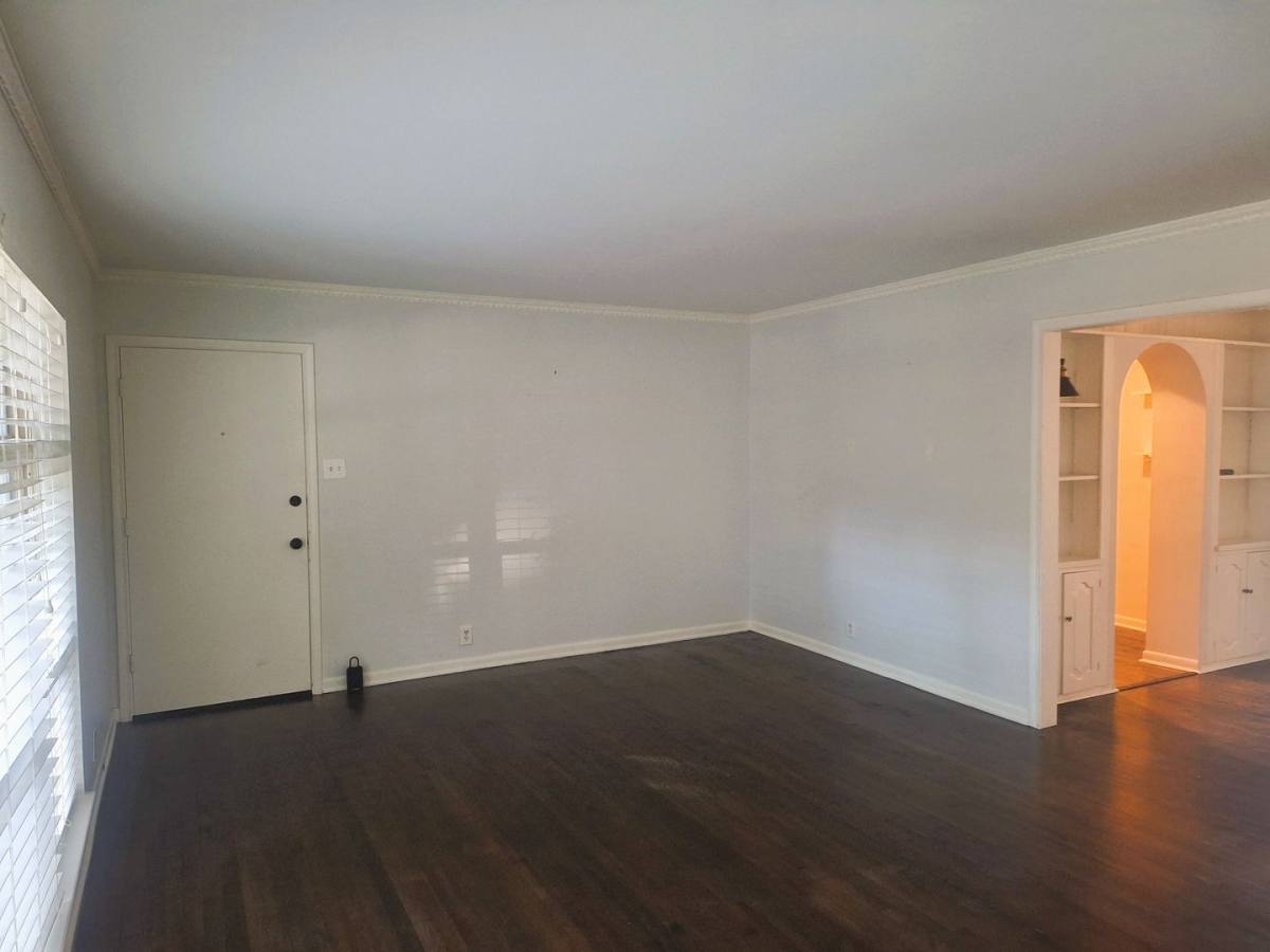 Condo for rent at 6131 Bandera #B, Dallas, TX 75225
