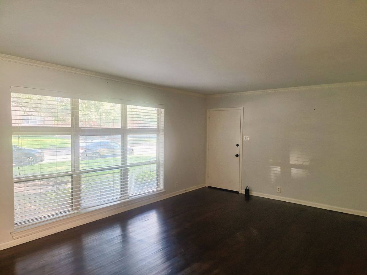 Condo for rent at 6131 Bandera #B, Dallas, TX 75225