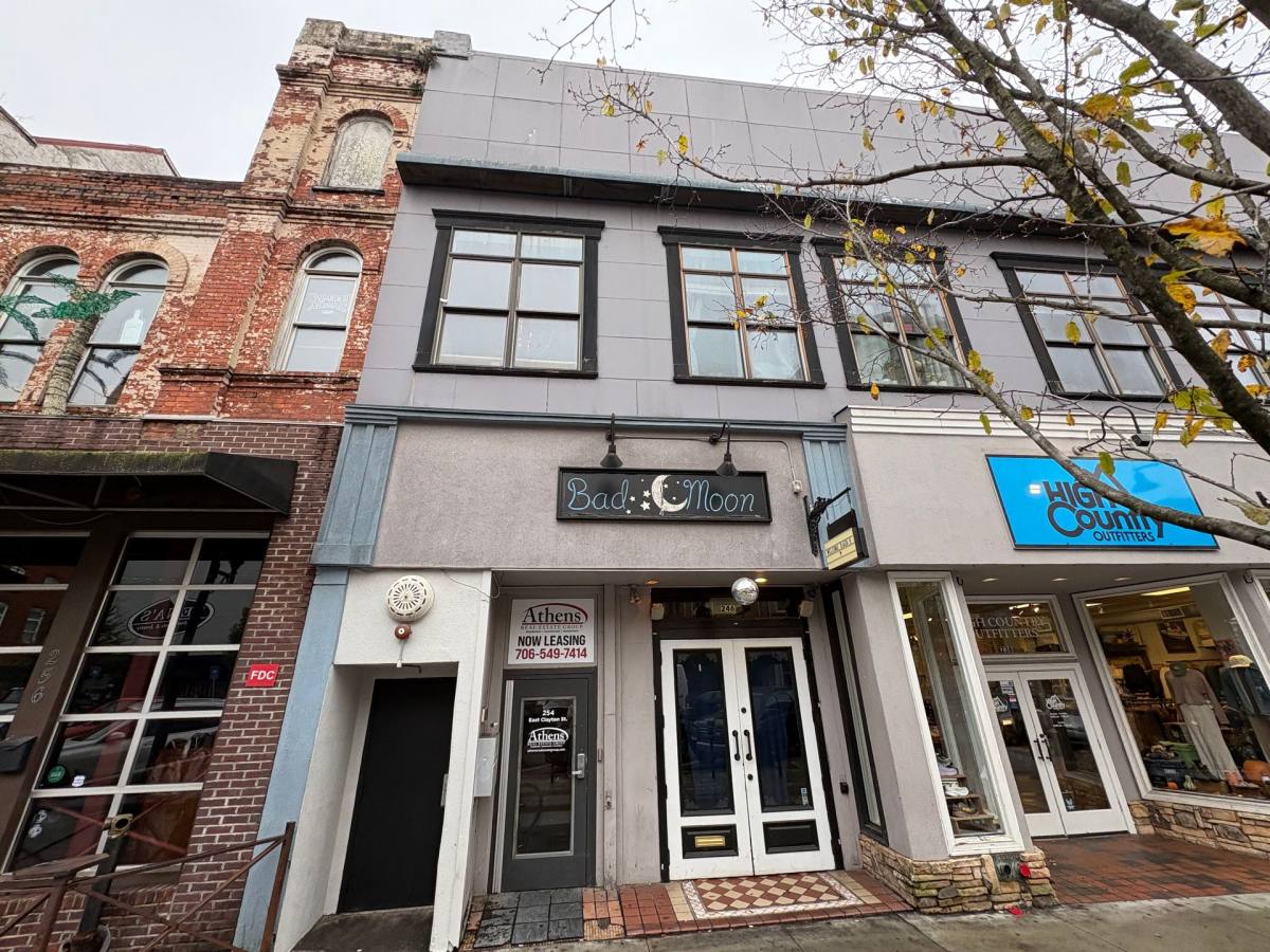 Apartment for rent at 254 E Clayton St, Athens, GA 30601