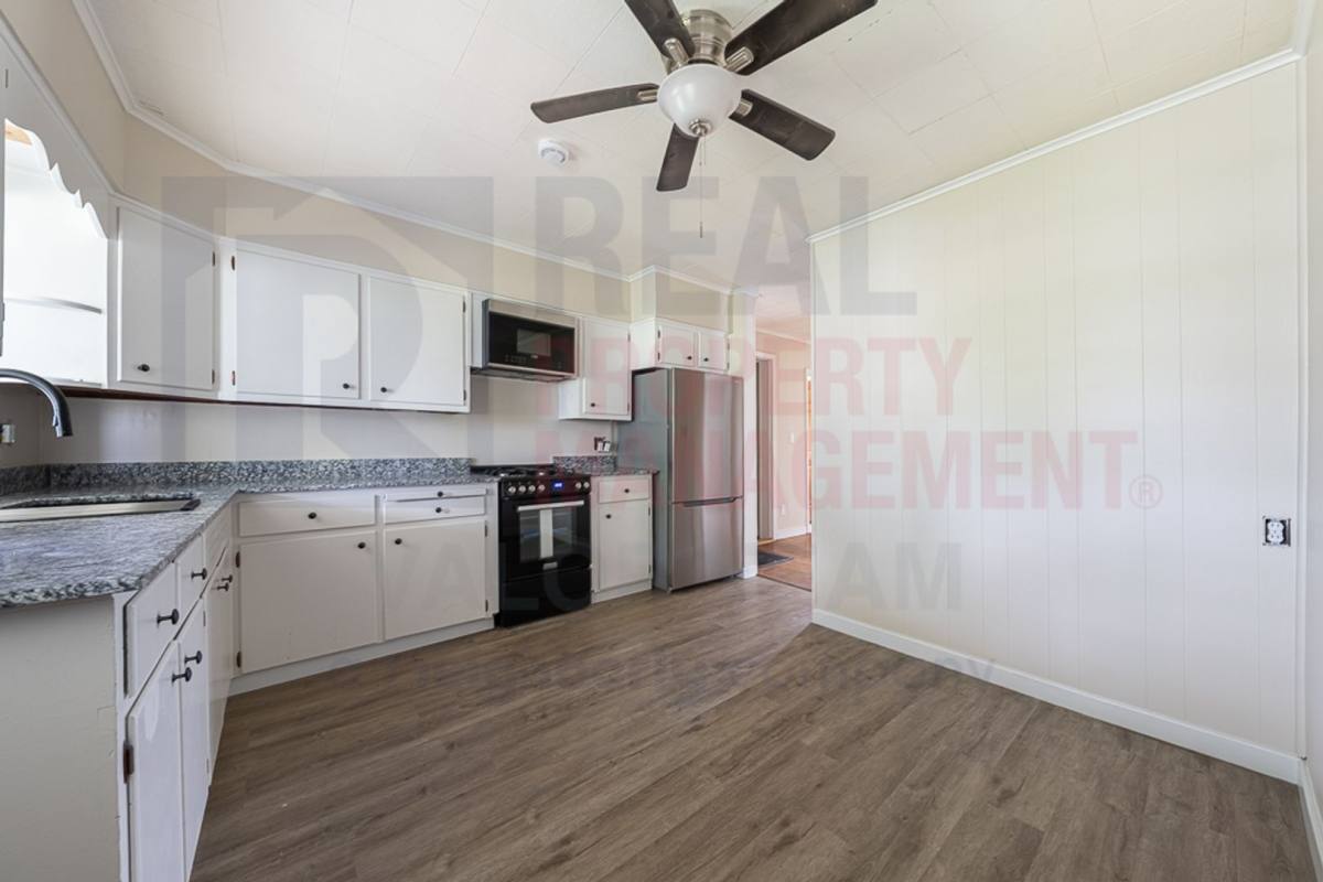 Apartment for rent at 5066 Newton Falls Rd, Ravenna, OH 44266