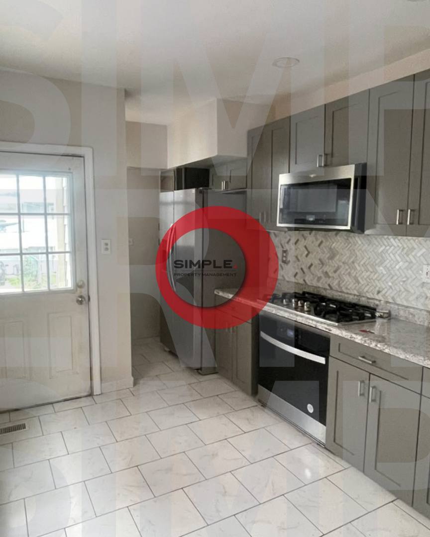 House for rent at 1041 N 4th St, Reading, PA 19601