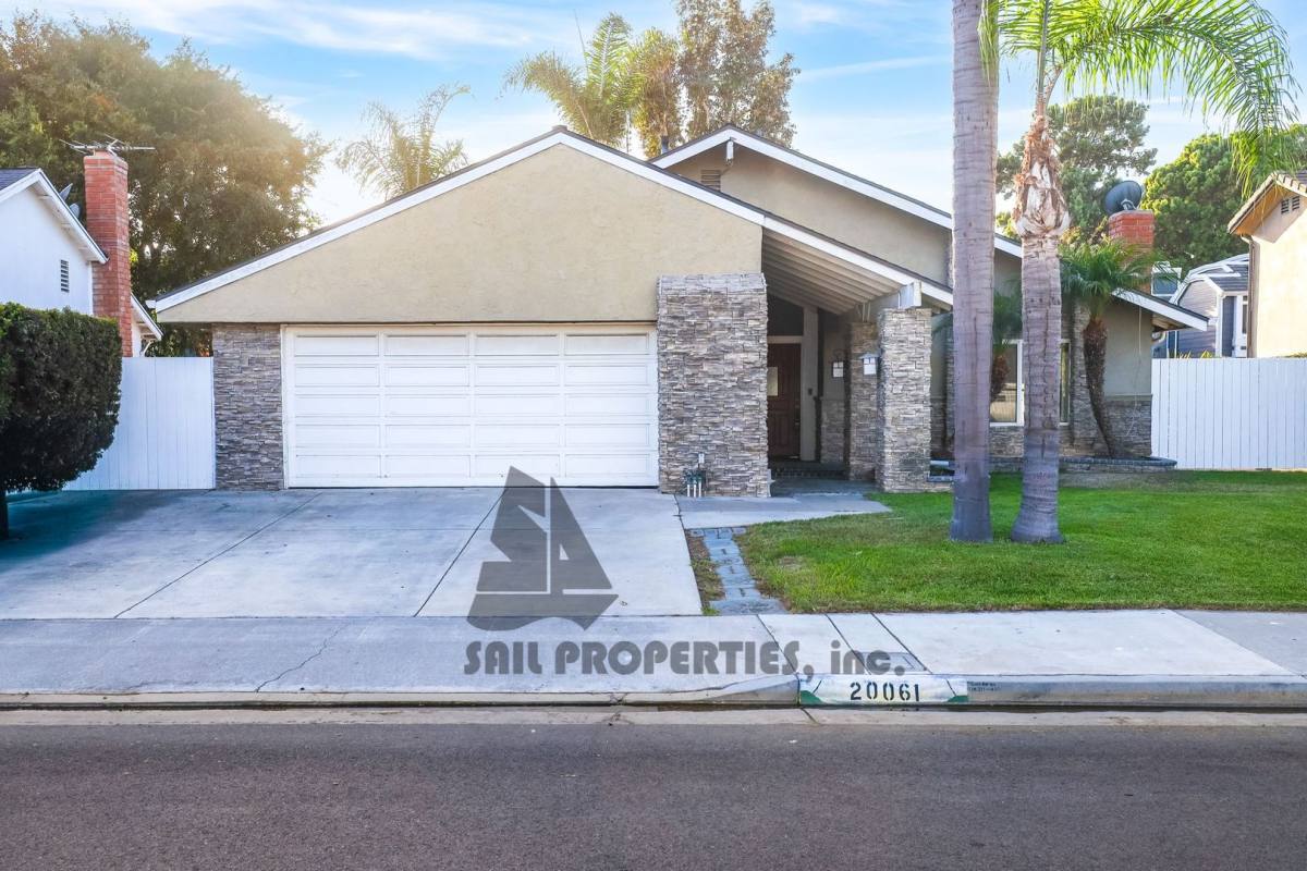 House for rent at 20061 N New Britain, Huntington Beach, CA 92646