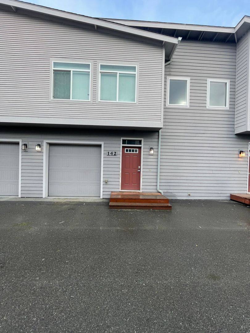 Apartment for rent at 140 Willow View Circle, Anchorage, AK 99504