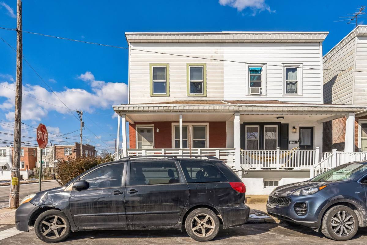 Townhouse for rent at 101 Selma St, Norristown, PA 19401