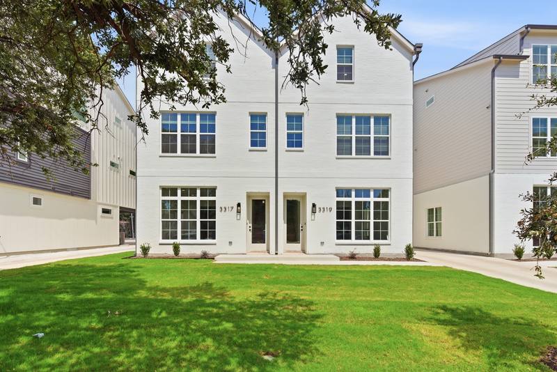 Townhouse for rent at 3319 S University Dr, Fort Worth, TX 76109