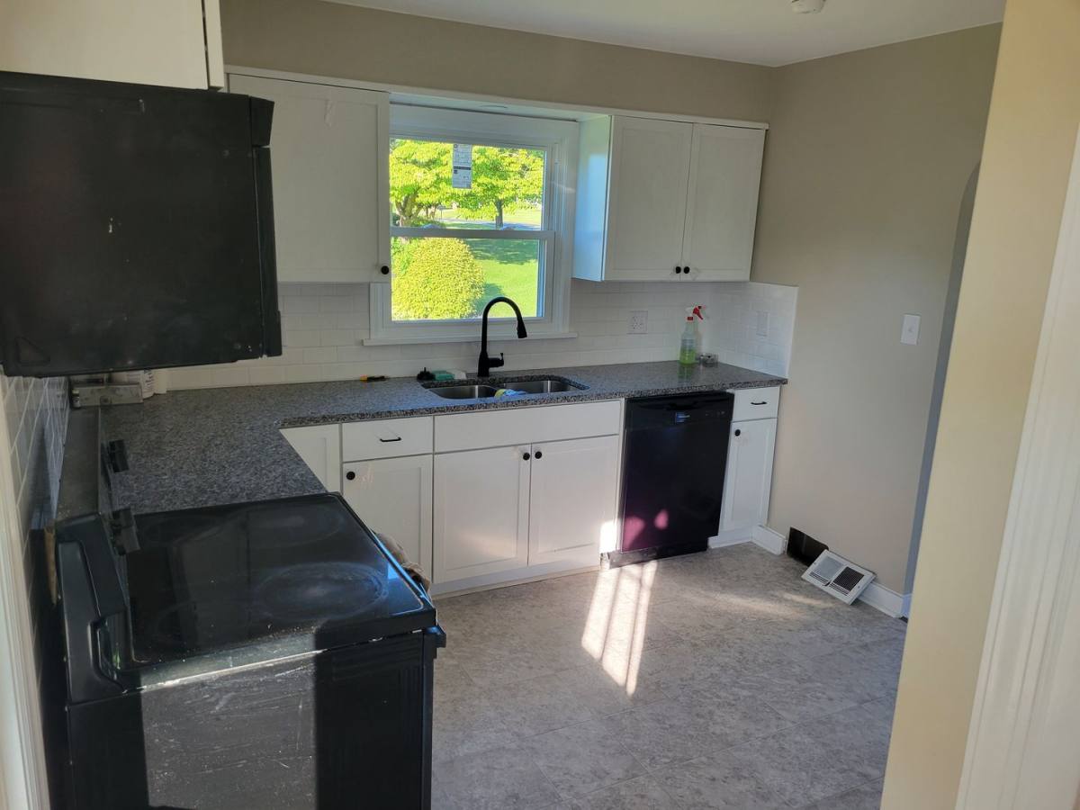 House for rent at 33 Gettysburg Pike, Mechanicsburg, PA 17055