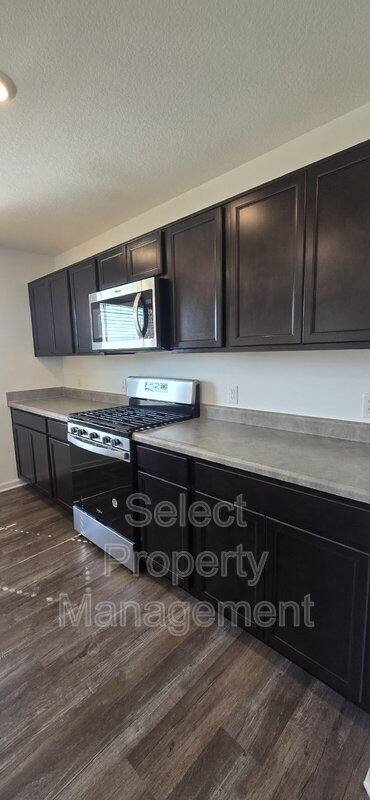 House for rent at 1396 Livingston Lakes Way, Fort Wayne, IN 46818