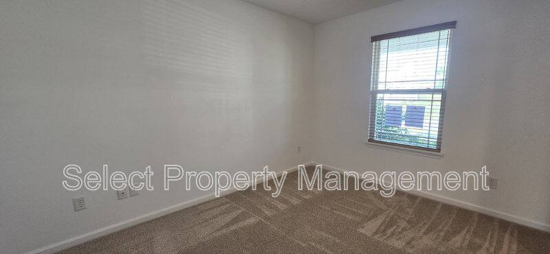 House for rent at 1396 Livingston Lakes Way, Fort Wayne, IN 46818