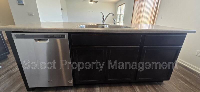 House for rent at 1396 Livingston Lakes Way, Fort Wayne, IN 46818