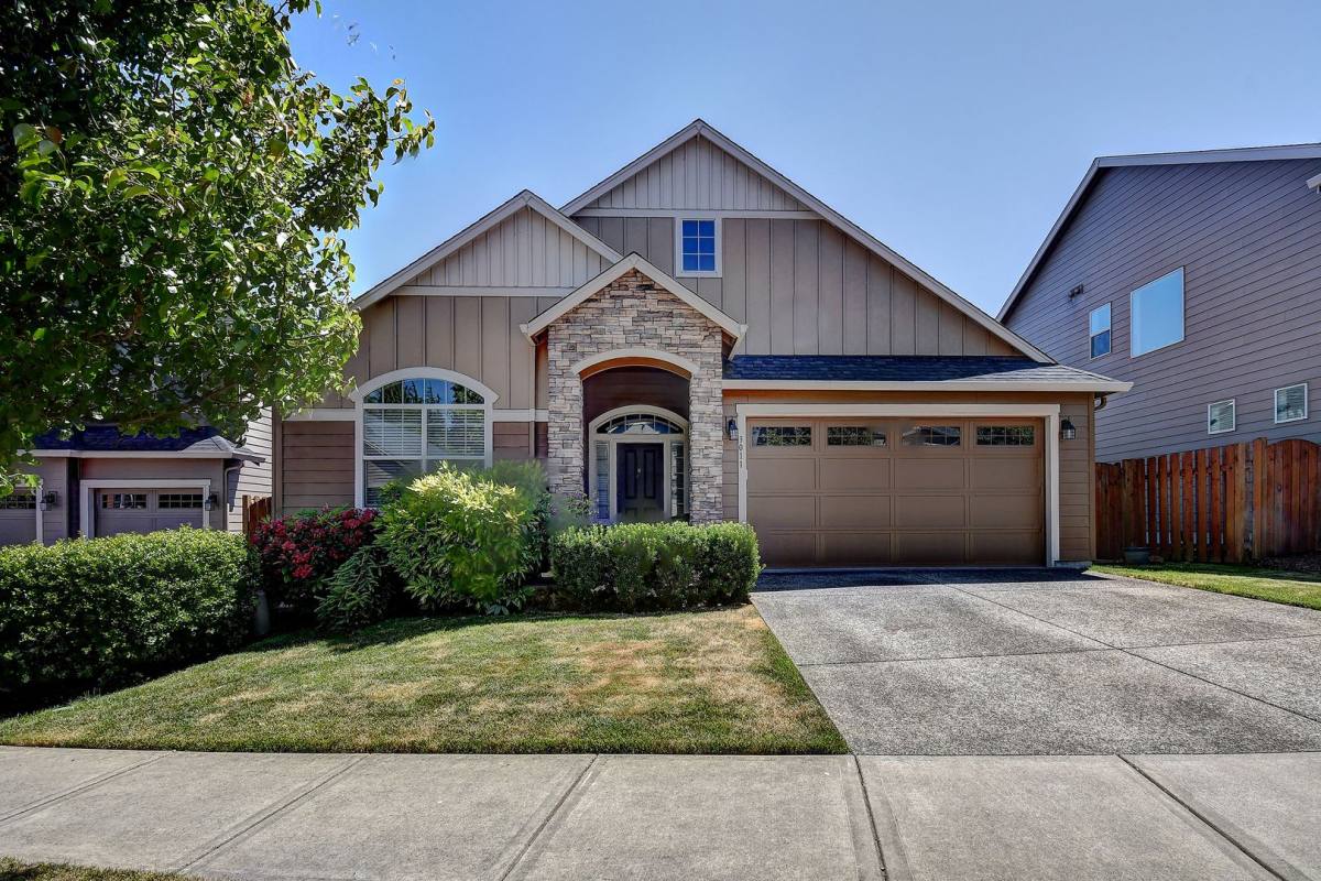 House for rent at 3011 NE 169th Way, Ridgefield, WA 98642