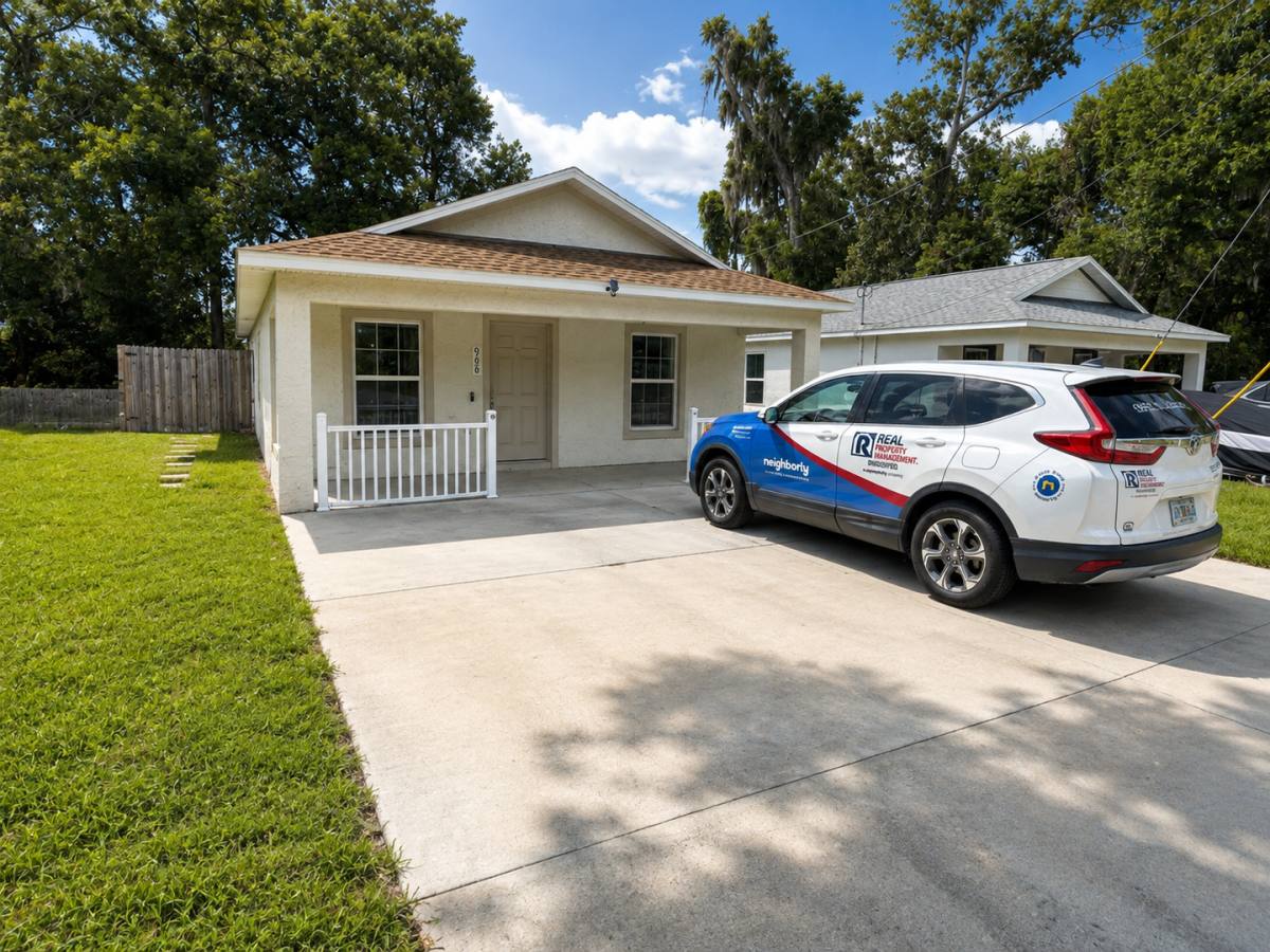 House for rent at 986 NW 1st St, Ocala, FL 34475