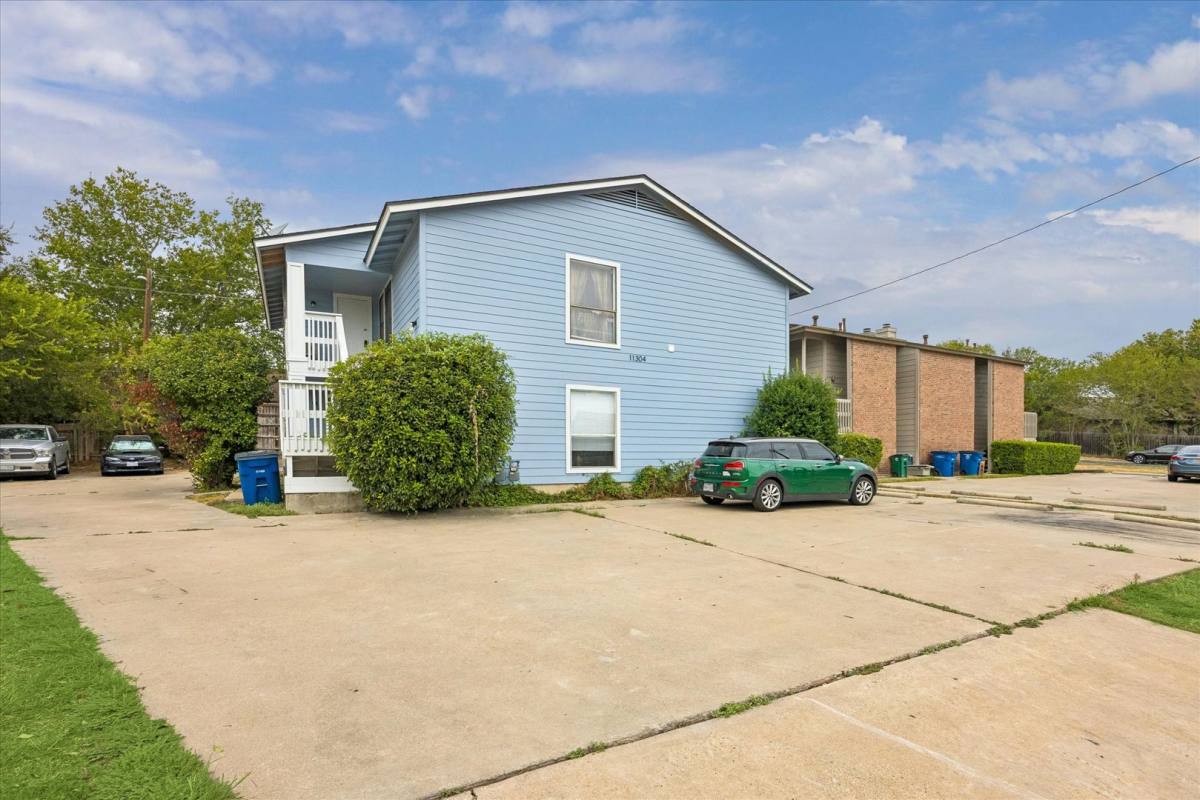 Apartment for rent at 11304 Nicole Cove, Austin, TX 78753