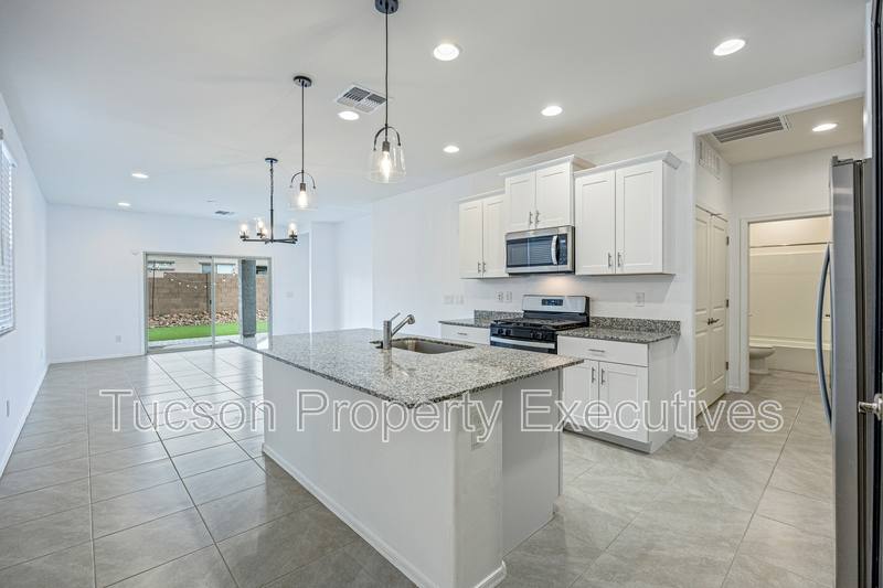 House for rent at 10333 W Granderson St, Marana, AZ 85653