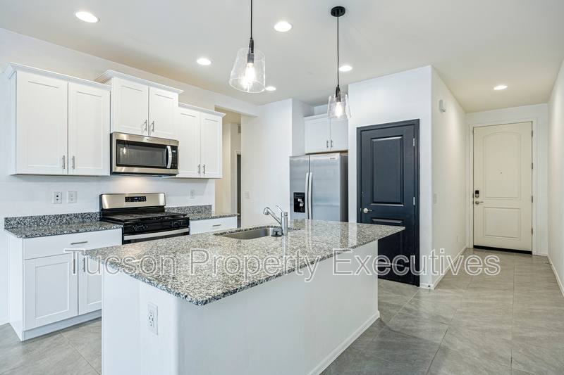 House for rent at 10333 W Granderson St, Marana, AZ 85653