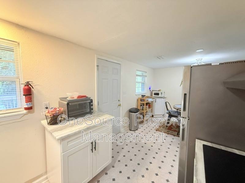 House for rent at 3032 Grady Rd, Tallahassee, FL 32312