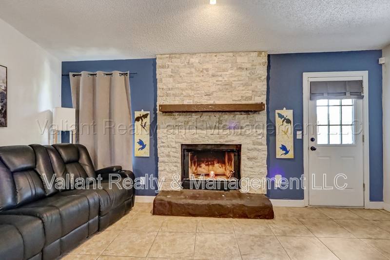 House for rent at 5286 Julington Creek Rd, Jacksonville, FL 32258