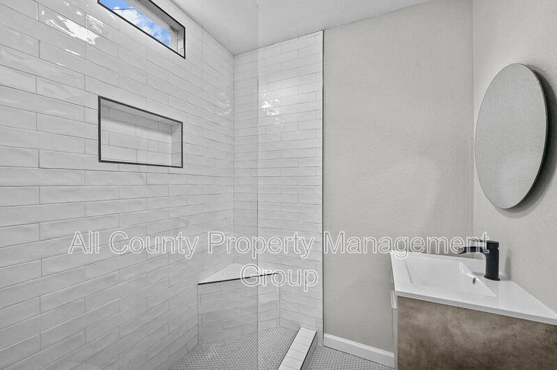 House for rent at 3677 Rockdale Dr, Dallas, TX 75220