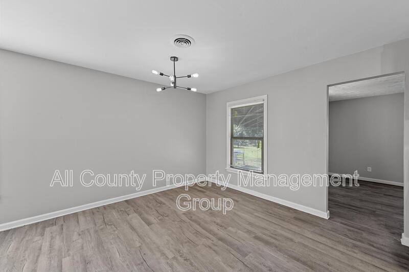 House for rent at 3677 Rockdale Dr, Dallas, TX 75220