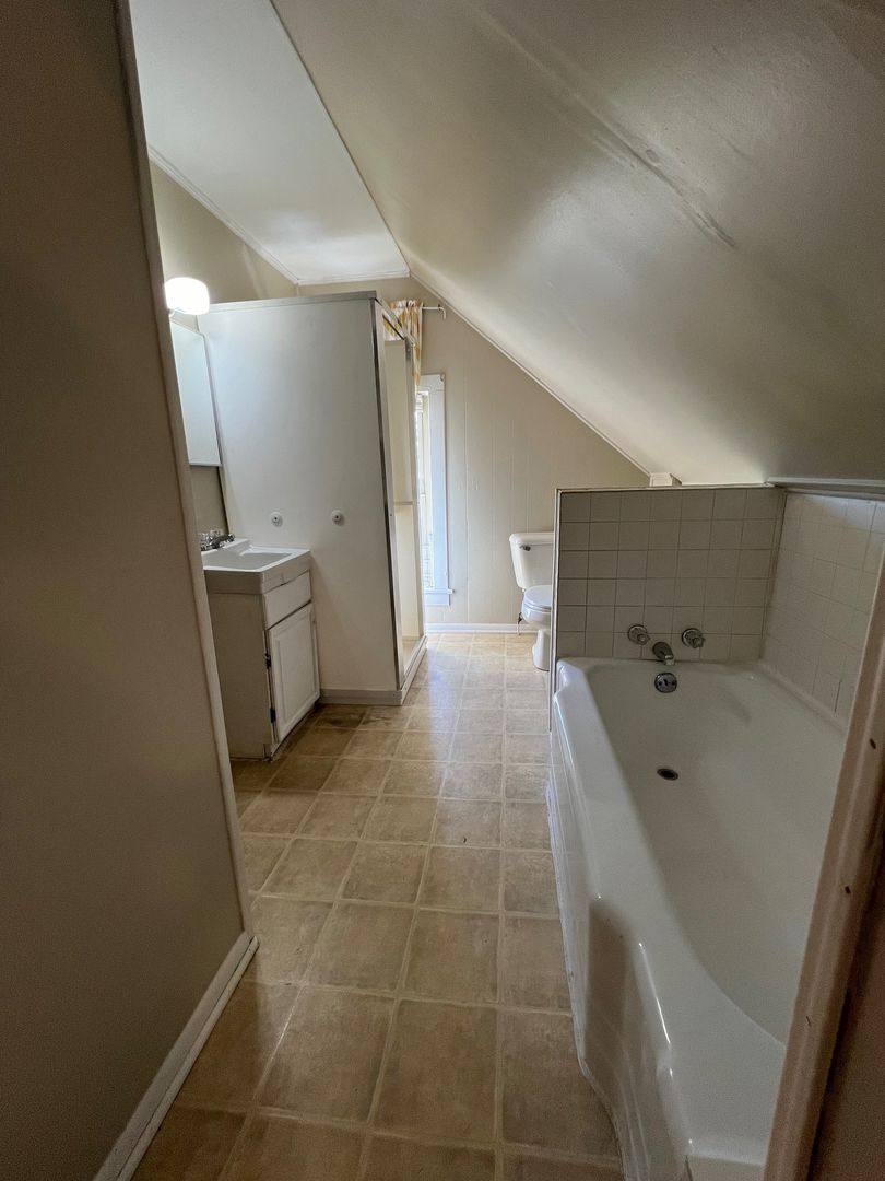 Apartment for rent at 100 N 6th St, Grand Haven, MI 49417