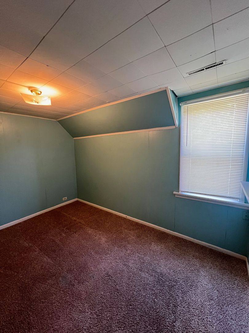 Apartment for rent at 100 N 6th St, Grand Haven, MI 49417