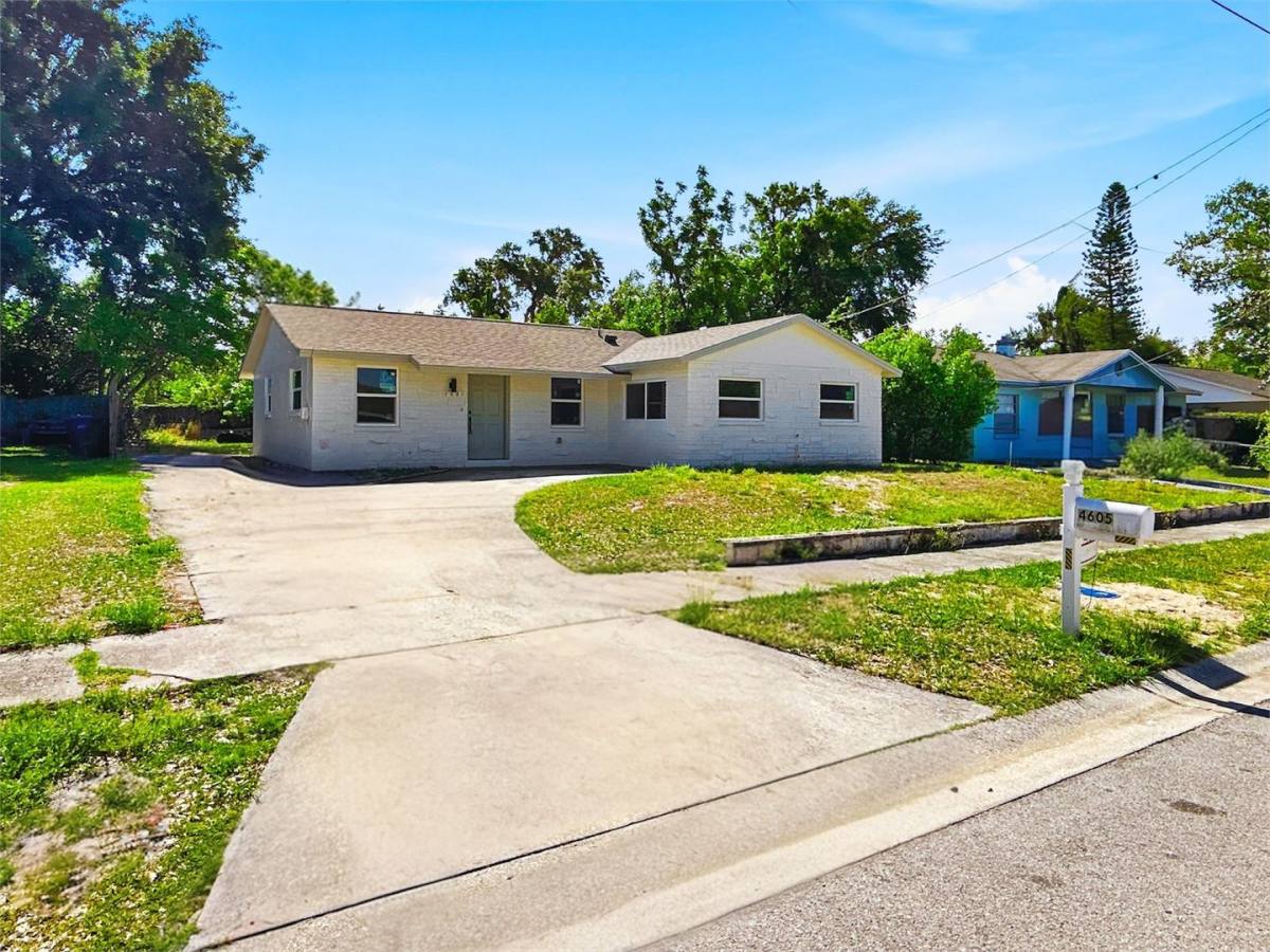 House for rent at 4605 John Bell Jr Dr, Tampa, FL 33610