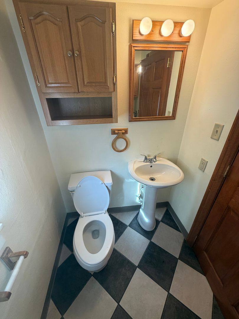 House for rent at 205 N 2nd St, Aberdeen, SD 57401