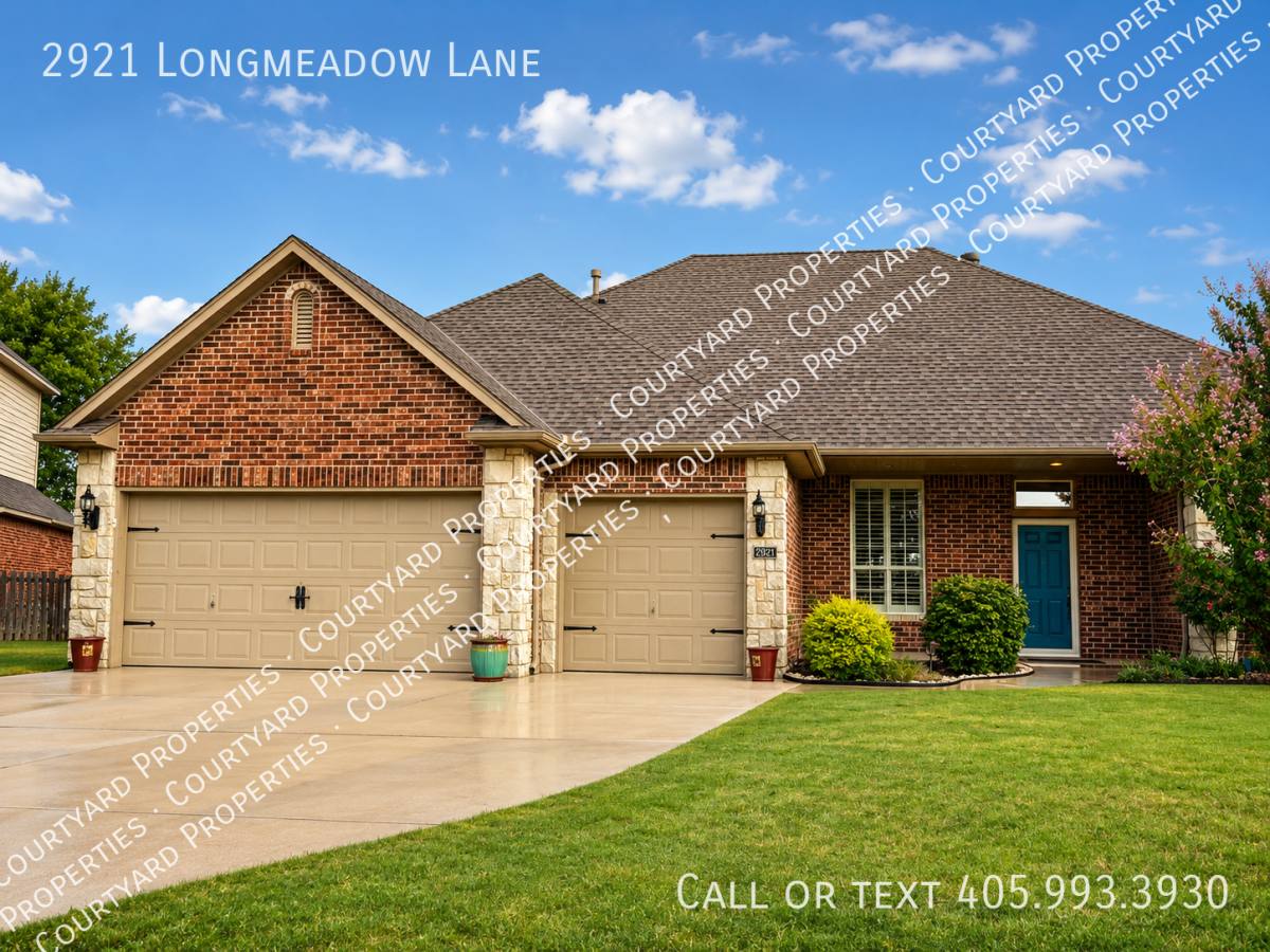 House for rent at 2921 Longmeadow Lane, Edmond, OK 73003