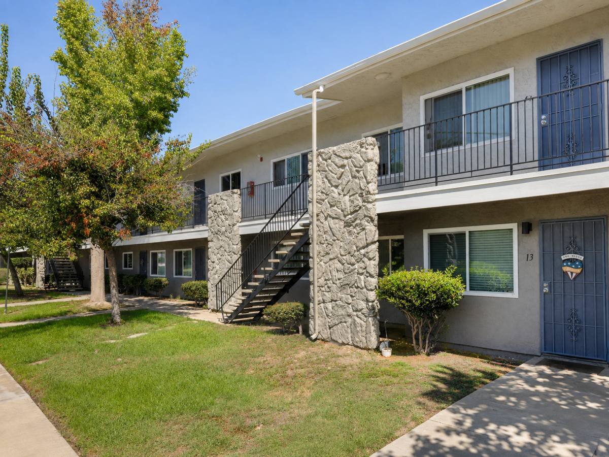 Apartment for rent at 3277 Berger Ave, San Diego, CA 92123