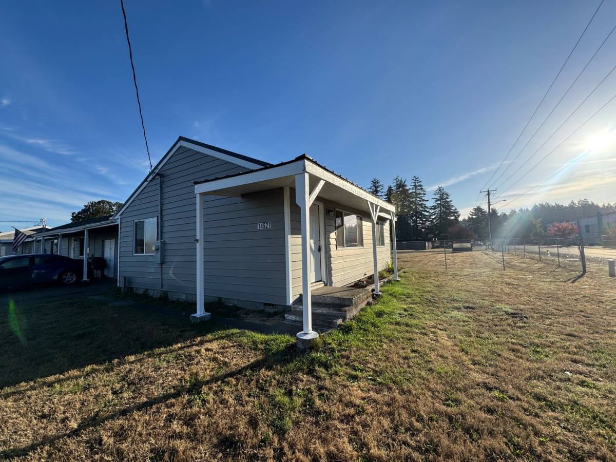 Apartment for rent at 14503-14521 70th Ave Court SW, Lakewood, WA 98439